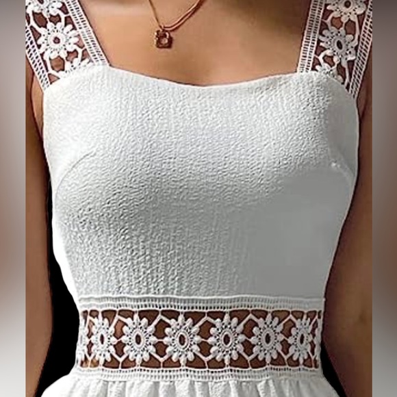 Women’s Guipures Lace Sleeve Insert Ruffle Hem Cami Long Summer/Spring Dress. - Picture 2 of 7